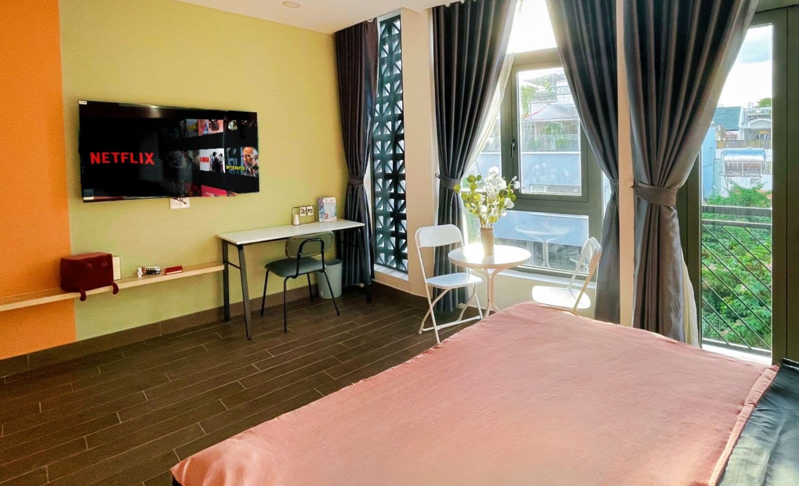Room N — Grand Suite