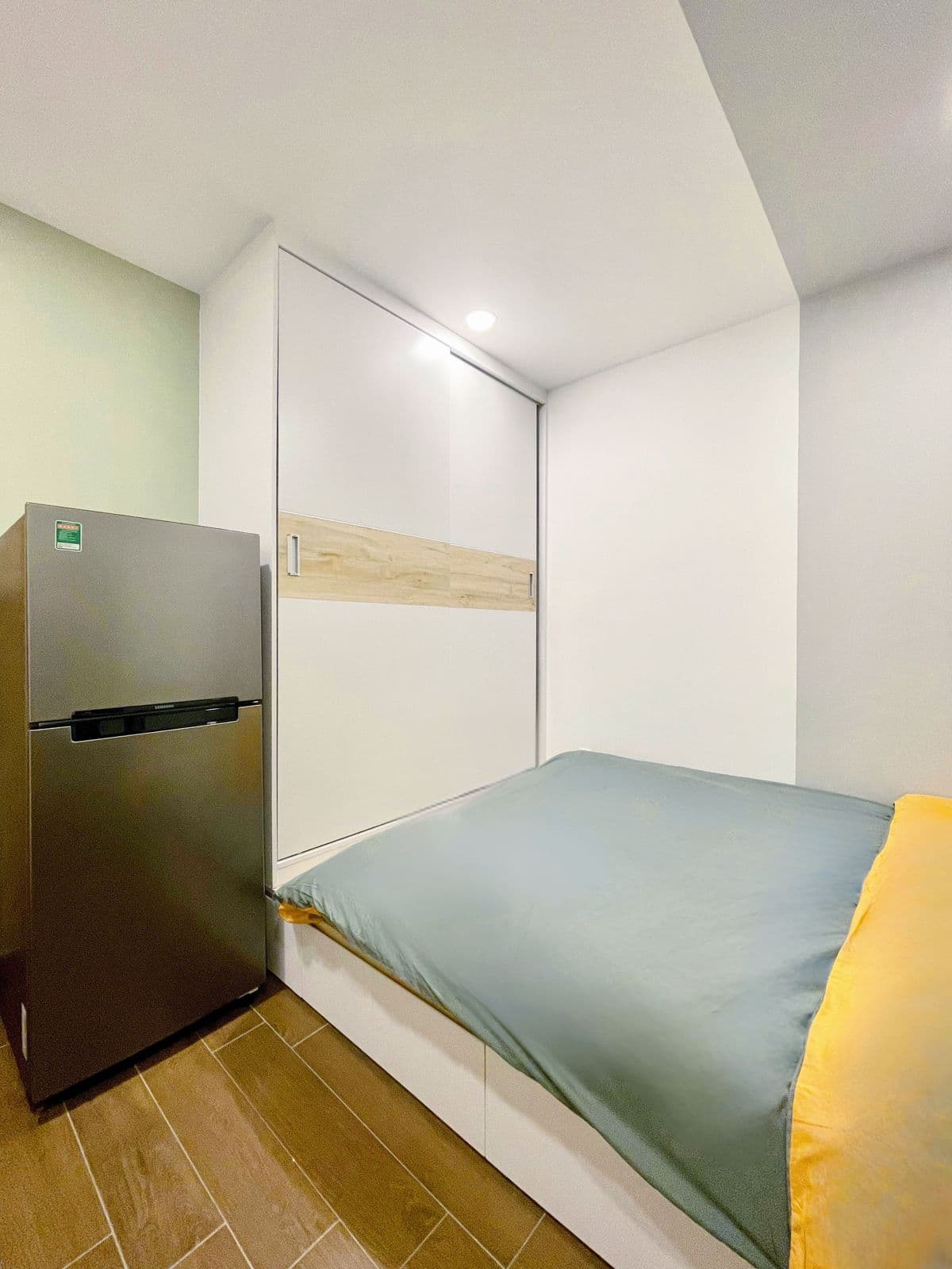 Room R — Ensuite Room 3