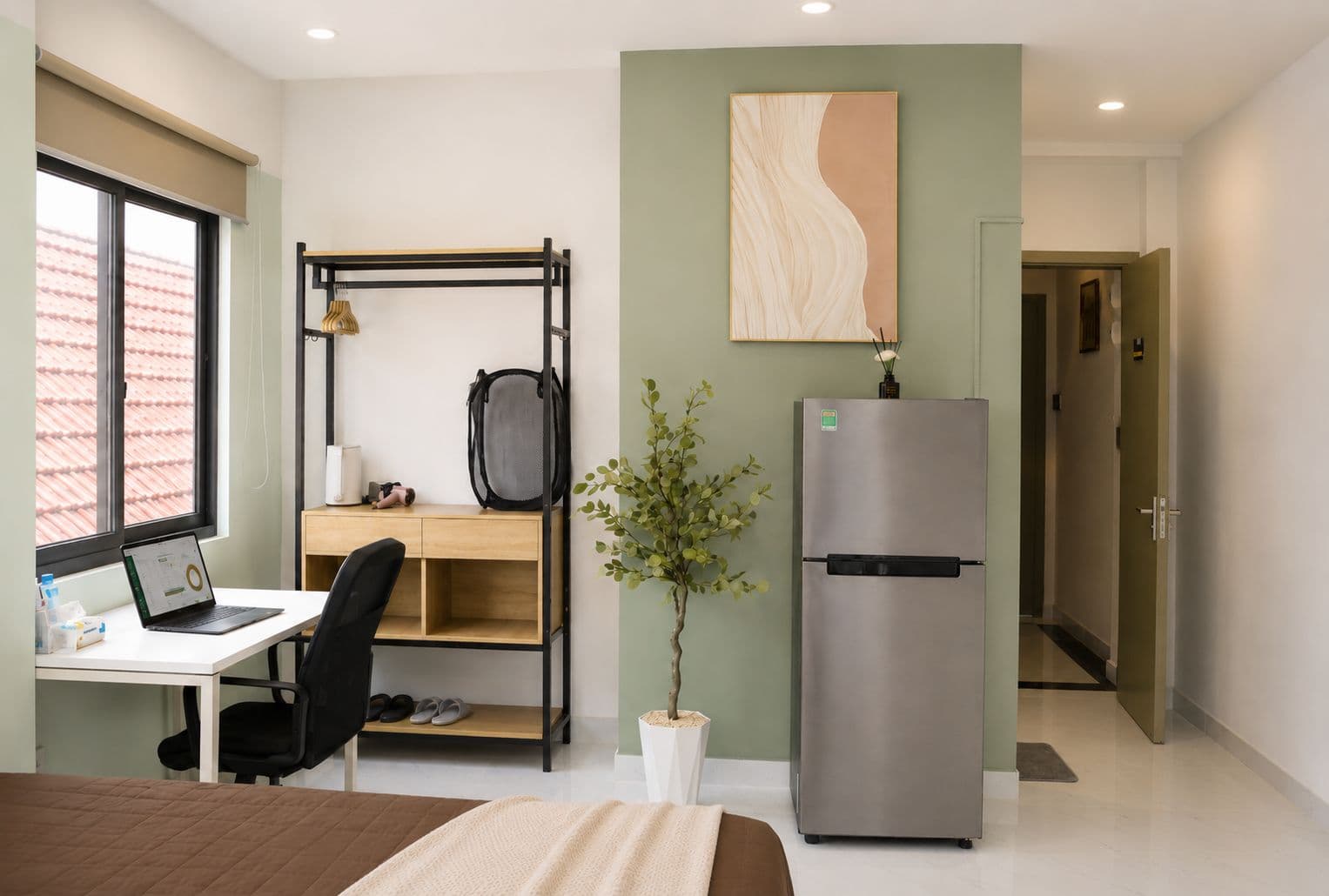 Room M — Sky Vista 3